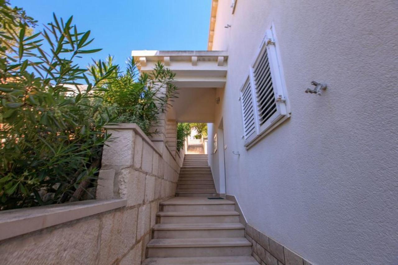 Apartament Vila Pinet Brist Zewnętrze zdjęcie