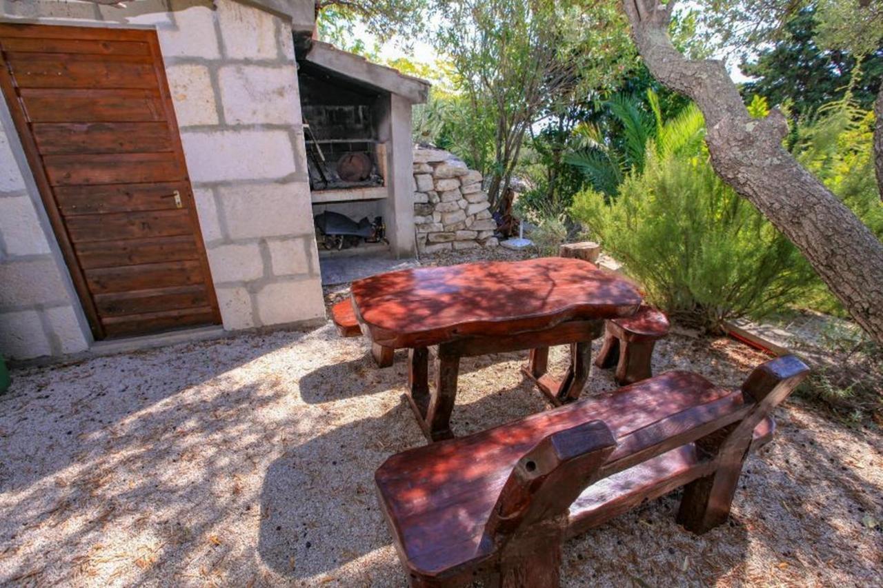 Apartament Vila Pinet Brist Zewnętrze zdjęcie